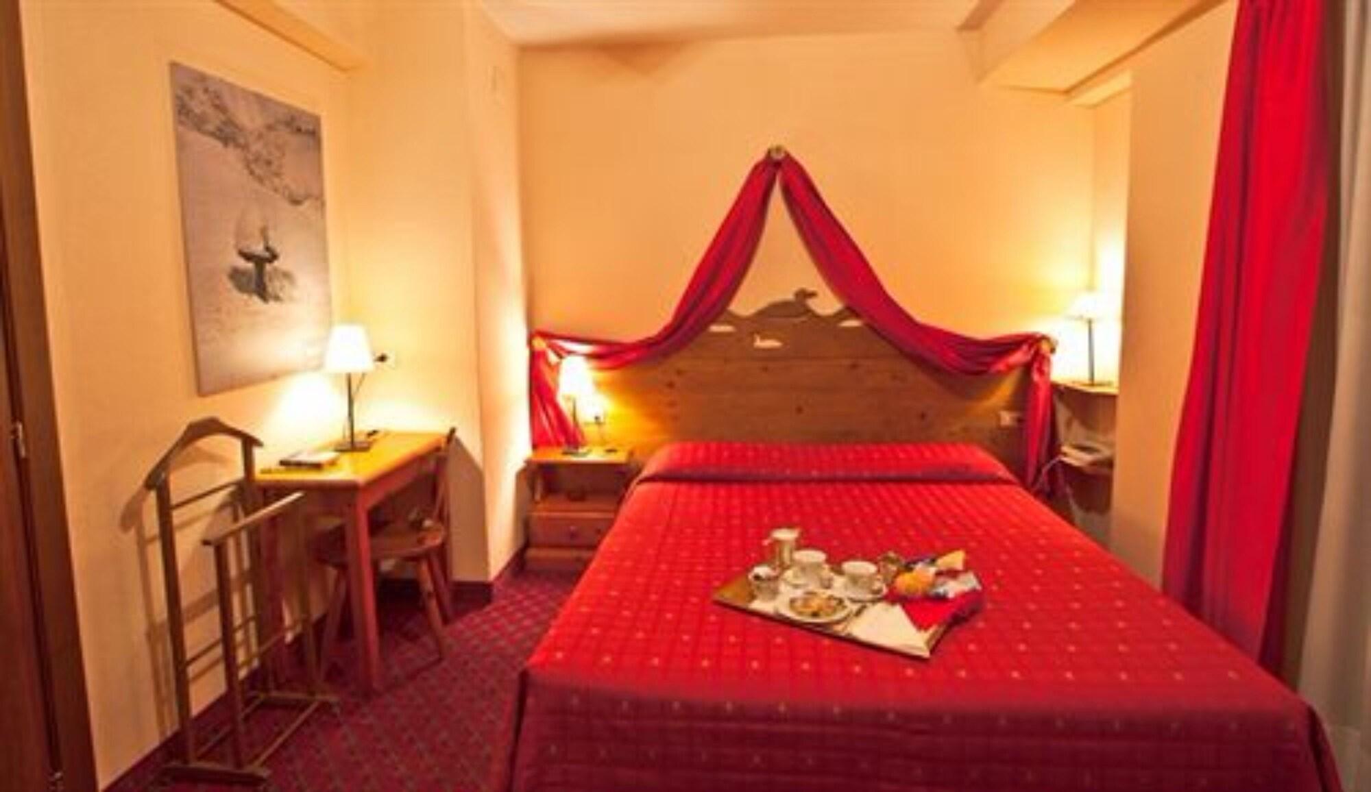 Hotel Courmayeur Zewnętrze zdjęcie